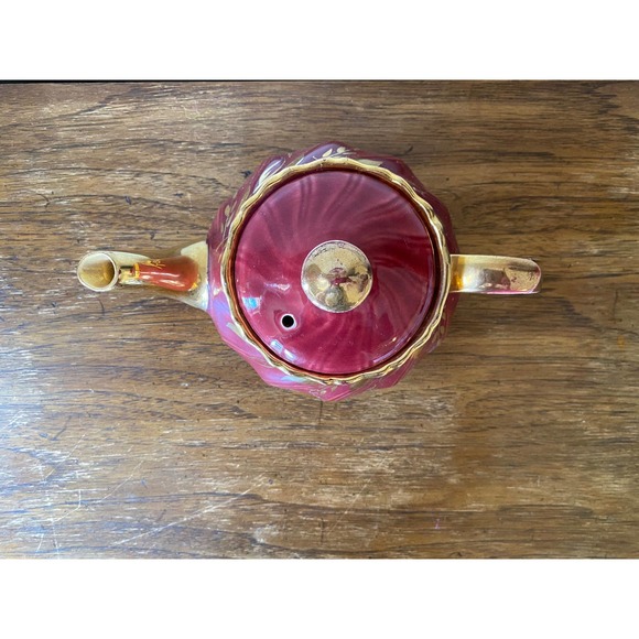 1940’s Sudlow’s Burslem Burgundy Red and Gold Teapot - Made in England - Picture 6 of 8